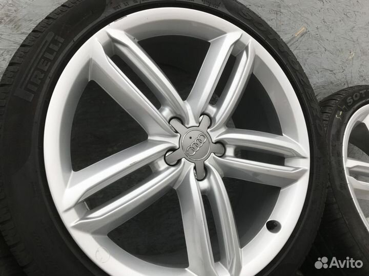 Оригинальные колеса на Audi A6 C7 Allroad R20