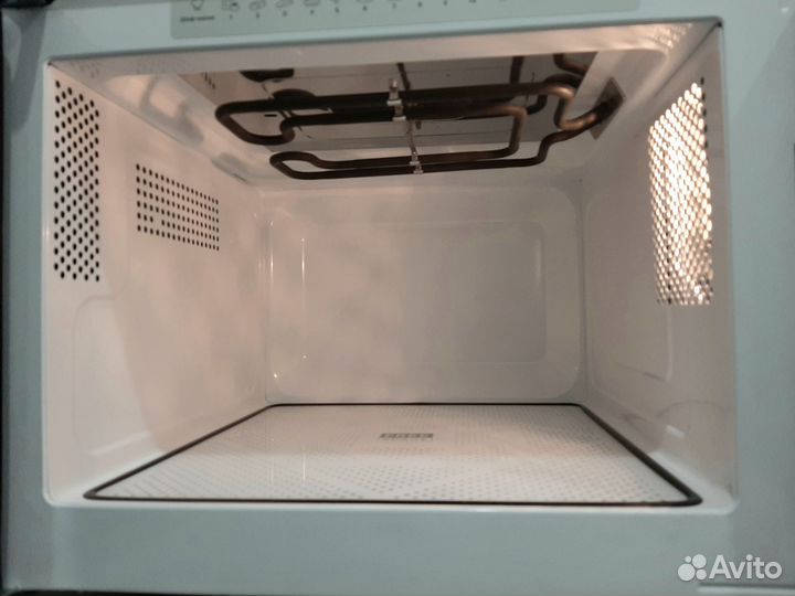 Микроволновая печь Hotpoint Ariston