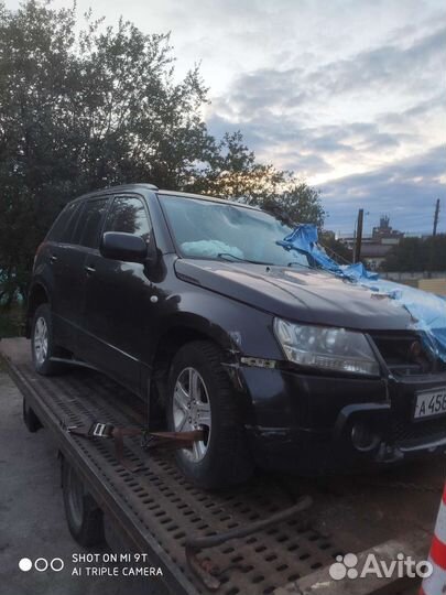 Suzuki grand vitara 2.0 МКПП пол. привод в разборе