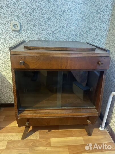 Тумба под тв ретро