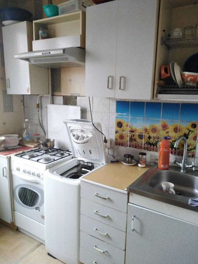 Комната 18 м² в 2-к., 8/9 эт.