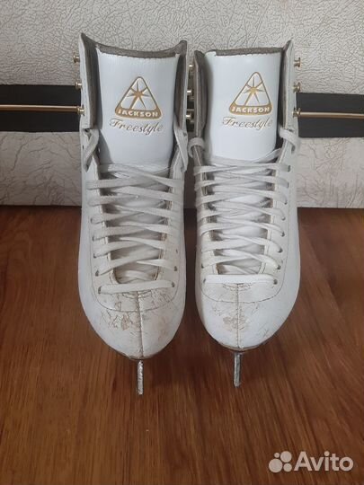 Фигурные коньки jackson freestyle