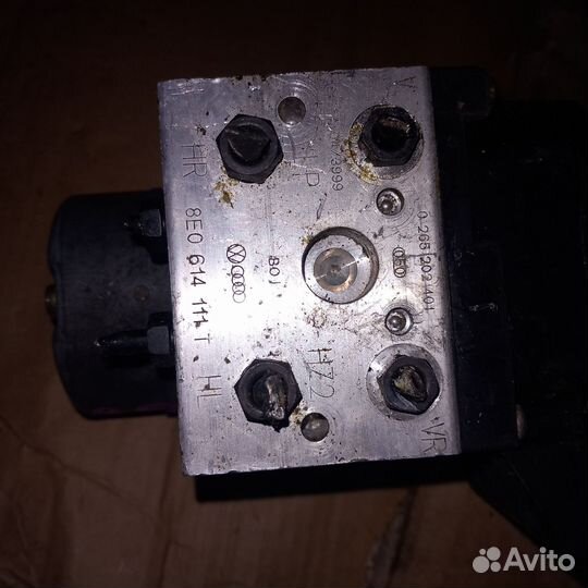 Audi a4 b5 блок ABS 8E0614111T