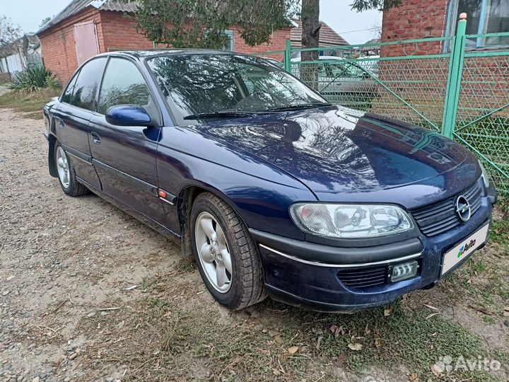 Opel Omega 2.0 МТ, 1998, 330 000 км