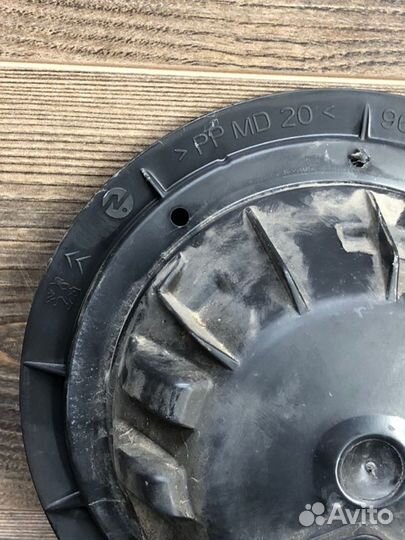 Проставка динамика передняя правая Peugeot 308 1.6