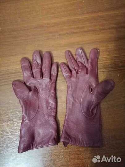 Перчатки. Кожа