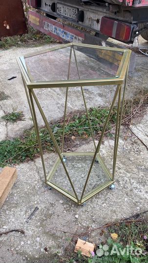 Стол под торт