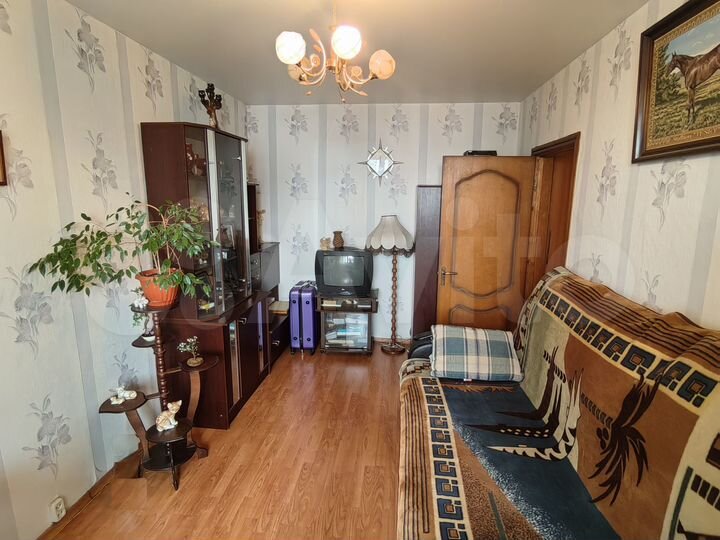 2-к. квартира, 54 м², 8/12 эт.