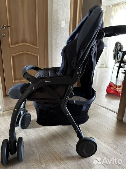 Детская прогулочная коляска