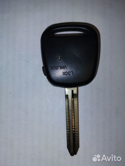 Ключ зажигания Toyota Оригинал