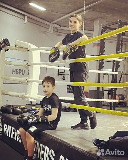 Тренер по боксу