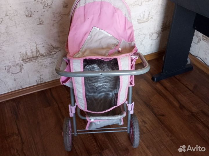 Кукла-реборн в коляске