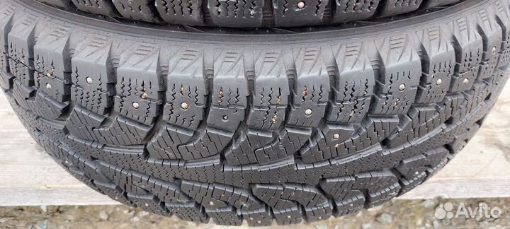 Hankook I'Pike RW11 215/60 R17