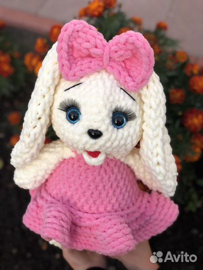 Вязаная Мягкая игрушка Зайка (ручной работы)