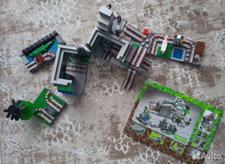 Lego Minecraft (аналог)