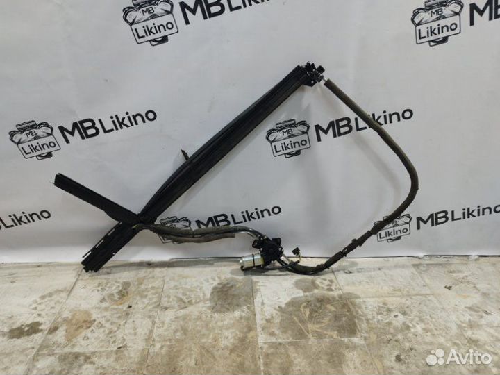 Шторка двери задняя левая Mercedes S-Class W221