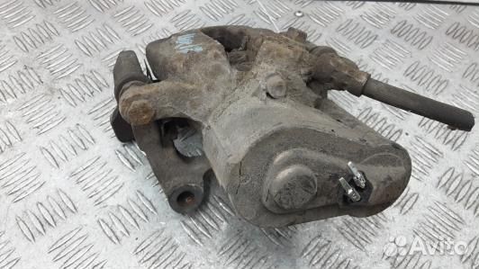 Суппорт тормозной задний левый volkswagen passat B