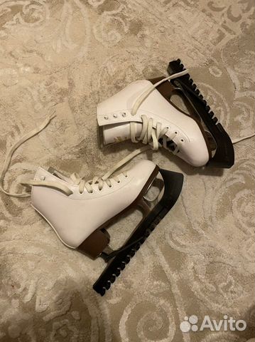 Фигурные коньки Graf 32 размера