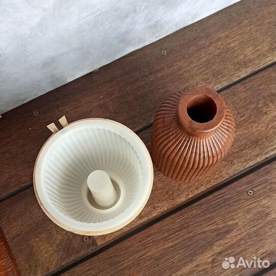 Силиконовая форма для гипса и бетона Ваза