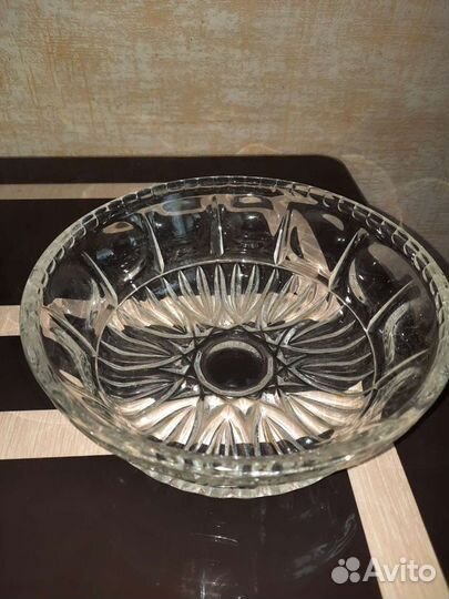 Ваза хрустальная