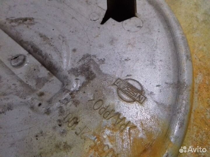 Колпак Nissan оригинал R14