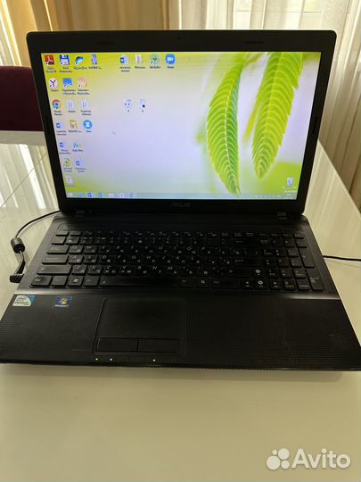 Ноутбук asus