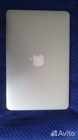 Apple MacBook Air 11