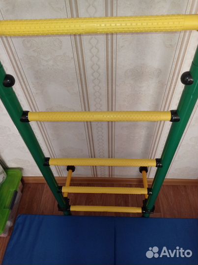 Детская шведская стенка