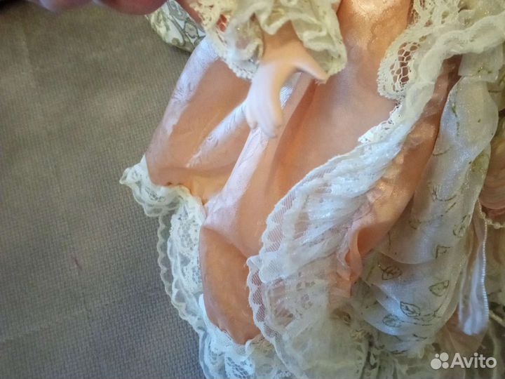 Кукла фарфоровая коллекционная 45 см