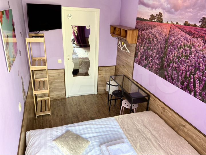 Комната 10 м² в > 9-к., 5/6 эт.