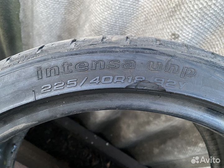 Sava Intensa UHP 225/40 R18 92V