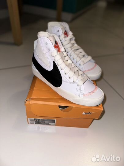 Nike Blazer Mid 77 Jumbo