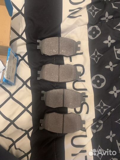 Тормозные колодки перед hyundai Accent 3 05