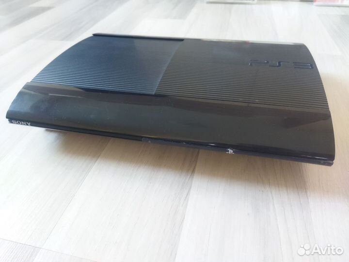 Sony playstation 3 super slim