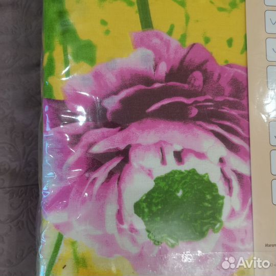 Комплект постельного белья семейный новый