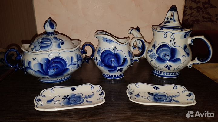 Гжель современная