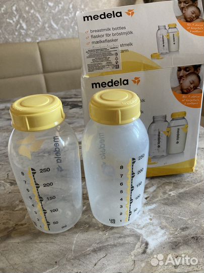 Молокоотсос medela ручной