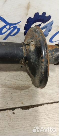 Стойка задняя левая Toyota Corona ST170 4S-FE 1990