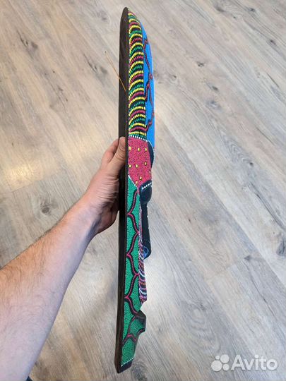 Индонезийская маска из Албезии