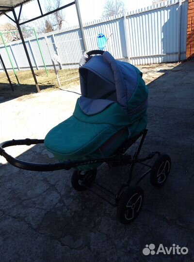 Продам детскую коляску