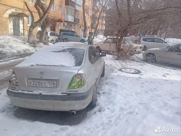 Toyota avensis в разбор