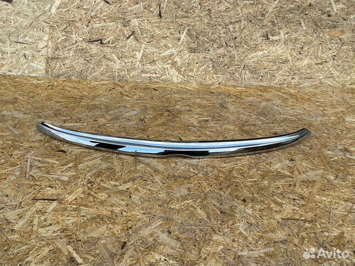 Хром капота тойота камри 55