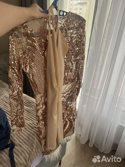 Вечернее платье