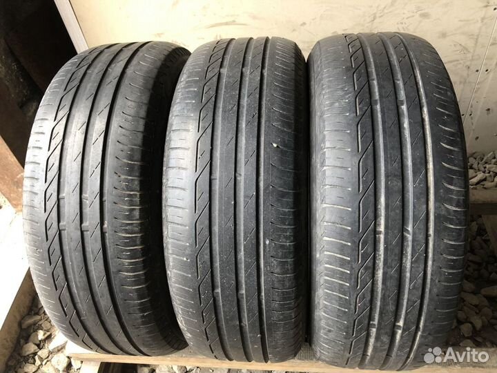 Bridgestone Turanza T001 215/60 R16