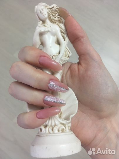 Маникюр и педикюр. Гель и Шеллак