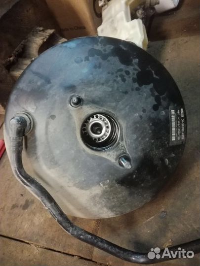 Ford Fusion Вакуумный усилитель тормозов