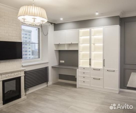 Рабочая зона у окна