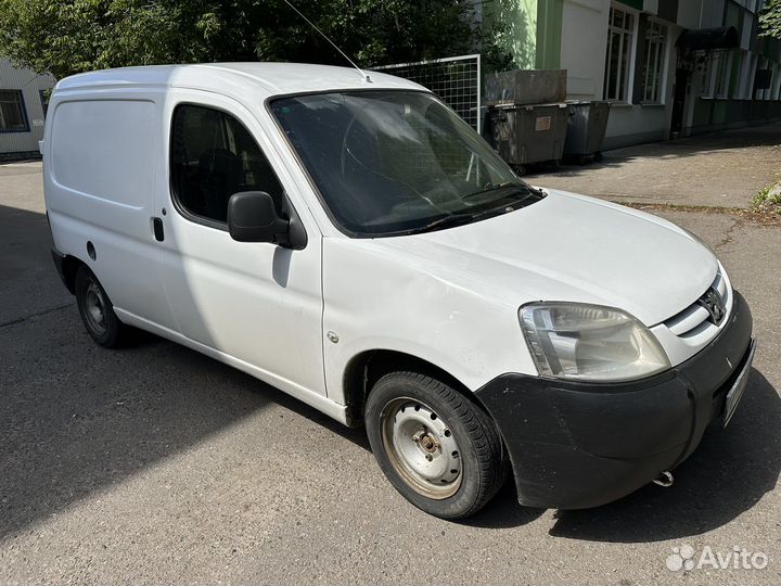 Peugeot Partner 1.4 МТ, 2011, 299 999 км
