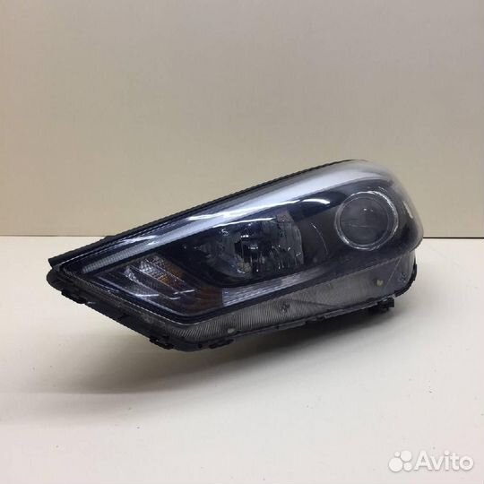 Фара левая Hyundai Tucson