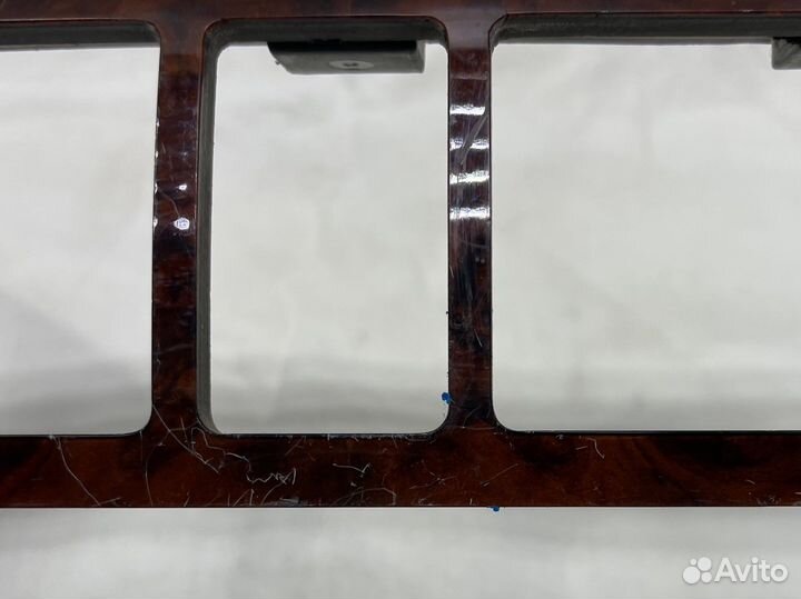 Рамка магнитолы под дерево Audi A4 B5 дефект